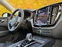 Volvo XC60 2.0 T6 Plug-in hybrid AWD Plus Dark | Panoramadak | Trekhaak | 360 Camera | Stoel & Stuur Verwarming |