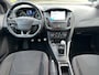 Ford Focus Wagon 1.0 125PK ST-Line |TREKHAAK| STOEL-, STUUR- EN VOORRUITVERWARMING| NAVIGATIE| PARKEERSENSOREN V+A| CRUISE CONTROL|