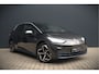 Volkswagen ID.3 First Plus 58 kWh | Stoelverwarming | Stuurverwarming | Camera | Adaptive Cruise Control | Navigatie | Keyless | Parkeersensoren | LED | Apple Carplay | NAP |