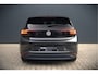 Volkswagen ID.3 First Plus 58 kWh | Stoelverwarming | Stuurverwarming | Camera | Adaptive Cruise Control | Navigatie | Keyless | Parkeersensoren | LED | Apple Carplay | NAP |