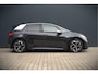 Volkswagen ID.3 First Plus 58 kWh | Stoelverwarming | Stuurverwarming | Camera | Adaptive Cruise Control | Navigatie | Keyless | Parkeersensoren | LED | Apple Carplay | NAP |