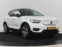Volvo XC40 Recharge P8 AWD R Design | SOH 90% | Panoramadak | Trekhaak | Adaptive cruise | Harman/Kardon | Achterbankverwarming | 360 Camera | Carplay | Keyless