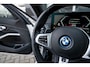 BMW 3-Serie 330e xDrive M Sport | Shadow | Panorama | Head-Up | Elek. trekhaak | Widescreen | Hifi | Camera | 18' inch |