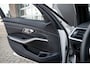 BMW 3-Serie 330e xDrive M Sport | Shadow | Panorama | Head-Up | Elek. trekhaak | Widescreen | Hifi | Camera | 18' inch |
