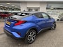 Toyota C-HR 1.8 Hybrid Bi-Tone | Stuur+stoelverwarming | Sensoren V/A |