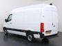 Mercedes-Benz Sprinter 317 CDI | L2 H2 | 170 PK | AUTOMAAT | DEALER ONDERHOUDEN | NAVIGATIE | CRUISE CONTROL | CAMERA | 2-ZITS | AIRCO | CARPLAY EN ANDROID AUTO | OPSTAP W73