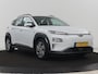 Hyundai Kona Electric EV Comfort 64 kWh | Trekhaak | Adaptive cruise | Warmtepomp | Camera | Carplay | Keyless | Navigatie | Climate control