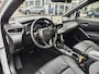 Toyota Corolla Cross 2.0 High Power Hybrid First Edition | Trekhaak | Navi | Half Led