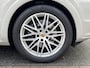 Porsche Cayenne 3.0 E-Hybrid MY24 Burmester Sport Design Massage