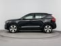 Volvo XC40 Recharge Core 70 kWh | 1e Eig. | All Season | Stoel + stuurverwarming | Trekhaak | Warmtepomp | El. bed. achterklep | Camera |