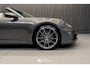 Porsche 911 Cabrio 992 3.0 Carrera 4 (2020) Sport Chrono, Sportuitlaat, Bi-color leder, Lane Assist, adaptive cruise.
