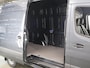 Mercedes-Benz Sprinter 319 CDI L2 H2 Select | Winterpakket | Trekgewicht 3500 kg | Adaptieve Cruise Distronic | LED koplampen | Achteruitrijcamera | Smartphone integratie pakket |