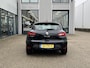 Renault Clio 0.9 TCe Zen | NL Auto/2e Eig./Airco/Navi/Cruise/Apple CarPlay-Android Auto/16" LM Velgen + All season banden