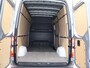 Mercedes-Benz Sprinter 315 CDI | L2 H2 | PRO | 3500 KG. AHW | 3 zits | Achteruitrijcamera | Betimmering | Laadvloer | Apple Carplay/Android Auto | Certified