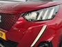 Peugeot e-2008 GT Pack 50kWh EV 136pk AUTOMAAT | SCHUIF/KANTELDAK | ALCANTARA | STOELVERW. | NAVI | KEYLESS | CAMERA | 18" 'EVISSA' | ADAPTIVE CRUISE