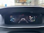 Peugeot e-2008 GT Pack 50kWh EV 136pk AUTOMAAT | SCHUIF/KANTELDAK | ALCANTARA | STOELVERW. | NAVI | KEYLESS | CAMERA | 18" 'EVISSA' | ADAPTIVE CRUISE