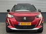Peugeot e-2008 GT Pack 50kWh EV 136pk AUTOMAAT | SCHUIF/KANTELDAK | ALCANTARA | STOELVERW. | NAVI | KEYLESS | CAMERA | 18" 'EVISSA' | ADAPTIVE CRUISE