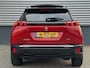 Peugeot e-2008 GT Pack 50kWh EV 136pk AUTOMAAT | SCHUIF/KANTELDAK | ALCANTARA | STOELVERW. | NAVI | KEYLESS | CAMERA | 18" 'EVISSA' | ADAPTIVE CRUISE
