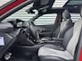 Peugeot e-2008 GT Pack 50kWh EV 136pk AUTOMAAT | SCHUIF/KANTELDAK | ALCANTARA | STOELVERW. | NAVI | KEYLESS | CAMERA | 18" 'EVISSA' | ADAPTIVE CRUISE