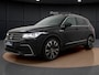 Volkswagen Tiguan 1.5 TSI R-Line Business | Pano dak | Trekhaak | IQ Light | Camera | 20'' | Stoelverwarming |