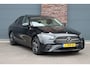 Mercedes-Benz E-klasse 300 de AMG Line | Distronic+ | Panoramadak | Burmester | Trekhaak | Augmented Reality | Camera | Leder | Multibeam LED | Stoelverwarming | Nightpakket |