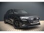 Audi E-tron e-tron 50 quattro Launch edition Black 71 kWh S-Line | Panoramadak | Stoelverwarming | Adaptive Cruise Control | Memory Seat | Parkeersensoren | Keyless | Apple Carplay