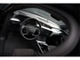 Audi E-tron e-tron 50 quattro Launch edition Black 71 kWh S-Line | Panoramadak | Stoelverwarming | Adaptive Cruise Control | Memory Seat | Parkeersensoren | Keyless | Apple Carplay