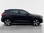 Volvo XC40 Recharge Core 70 kWh | Navi | Clima | Camera | Adaptive Cruise | Trekhaak | Apple Carplay & Android Auto