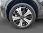 Volvo XC40 Recharge Core 70 kWh | Navi | Clima | Camera | Adaptive Cruise | Trekhaak | Apple Carplay & Android Auto
