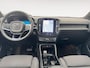 Volvo XC40 Recharge Core 70 kWh | Navi | Clima | Camera | Adaptive Cruise | Trekhaak | Apple Carplay & Android Auto