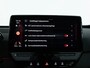 Volkswagen ID.3 Pro Business 59 kWh 204 PK | LED Matrix IQ | Stoel & Stuurverwarming | Steunhaak | Achteruitrijcamera | Keyless |