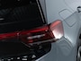 Volkswagen ID.3 Pro Business 59 kWh 204 PK | LED Matrix IQ | Stoel & Stuurverwarming | Steunhaak | Achteruitrijcamera | Keyless |