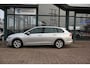 Volkswagen Golf Variant 1.0 eTSI Life 110PK | Cruise control adaptief | Keyless start | Parkeersensor achter