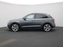 Audi Q5 2.0 TFSI e-hybrid quattro S edition Competition l Adaptive cruise control l Glazen panoramadak l Dodehoekdetectie l Head-up display l 360 graden camera l Elektrische voorstoelen l Stoelverwarming voor en achter l Airco l Navigatie l Optiekpakket zwart plus l Trekhaak l Apple Carplay / Android auto l  Privacy glas l