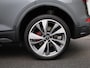 Audi Q5 2.0 TFSI e-hybrid quattro S edition Competition l Adaptive cruise control l Glazen panoramadak l Dodehoekdetectie l Head-up display l 360 graden camera l Elektrische voorstoelen l Stoelverwarming voor en achter l Airco l Navigatie l Optiekpakket zwart plus l Trekhaak l Apple Carplay / Android auto l  Privacy glas l