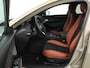 Mazda 3 2.5 e-SkyActiv-G M Hybrid 140 Nagisa automaat | Bose | Leder / alcantara |