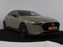 Mazda 3 2.5 e-SkyActiv-G M Hybrid 140 Nagisa automaat | Bose | Leder / alcantara |