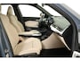 BMW iX1 xDrive30 67 kWh Innovation / Panorama Opendak / Leder /