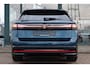 Volkswagen ID.7 Tourer Pro Limited Edition 286PK | Achterbank in ongelijke delen neerklapbaar incl. middenarmsteun en doorlaadmogelijkheid | Afstandscontrolesysteem (Front Assist), met voetgangers- en fietsersherkenning | Airconditioning automatisch, 2-zone (Climatronic)
