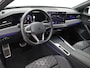 Volkswagen Passat Variant 1.5 eTSI R-Line Edition | 360 Camera | Elek. Achterklep | Stoelverwarming | 19" | ACC | IQ Light |