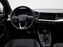 Audi A1 Sportback 25 TFSI S edition l Adaptive cruise control l Airco l Navigatie l Stoelverwarming l Parkeersensoren l Apple Carplay / Android Auto l Privacy glas
