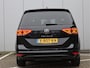 Volkswagen Touran 1.5 TSI Highline 7p | Panoramadak | Virtual | Keyless | ACC