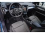 Volvo XC40 2.0 B4 Plus Dark | 2000 kg trekgewicht | Harman/Kardon Audio | Stoel & Stuurverwarming | Elektrische stoelen met geheugen | Dodehoek sensoren |