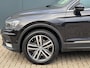 Volkswagen Tiguan 2.0 TSI 4Motion Highline * Panorama * Trekhaak * Leder * Virtual Cockpit * Side Assist *