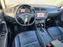Volkswagen Tiguan 2.0 TSI 4Motion Highline * Panorama * Trekhaak * Leder * Virtual Cockpit * Side Assist *