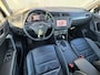 Volkswagen Tiguan 2.0 TSI 4Motion Highline * Panorama * Trekhaak * Leder * Virtual Cockpit * Side Assist *