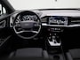 Audi Q4 Sportback e-tron 45 quattro Edition 82 kWh l Adaptive cruise control l Stoelverwarming l Airco l Navigatie l Achteruitrijcamera l Comfortsleutel l Apple Carplay / Android Auto l Character sound l Privacy glas l Warmtepomp l Optiekpakket zwart plus l Comfortsleutel