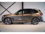 BMW X5 XDrive50e M-Sport Pro | Panorama | Meesturende Achteras | Trekhaak | Soft Close | 360 Camera | H/K | 22" | Stoel/Stuurverw.