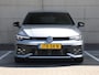 Volkswagen Golf GTE 1.5 eHybrid 272 pk DSG | NL Auto | Navigatie | Head-up display | 360 Camera | Black Style | Trekhaak