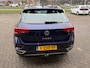 Volkswagen T-Roc 1.5 TSI Sport Business R Automaat / Airco clima/ Naviagtie/ Cruise adapt/ Appel carplay/ LED/ PDC/ Trekhaak/LMV